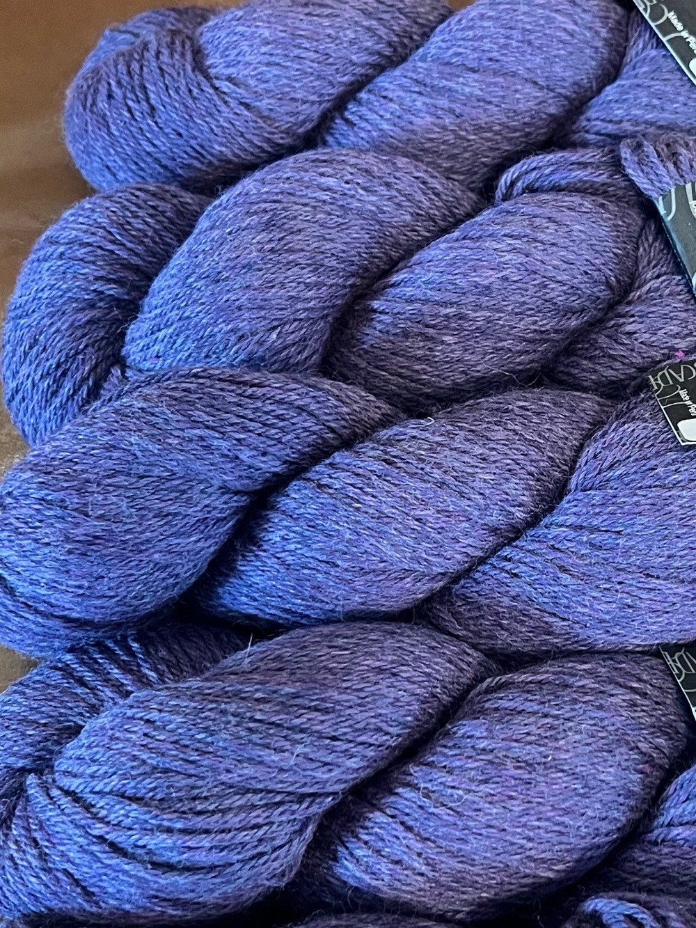 Cascade 220 Heathers Yarn in Purple 2450 Lot of 5 new